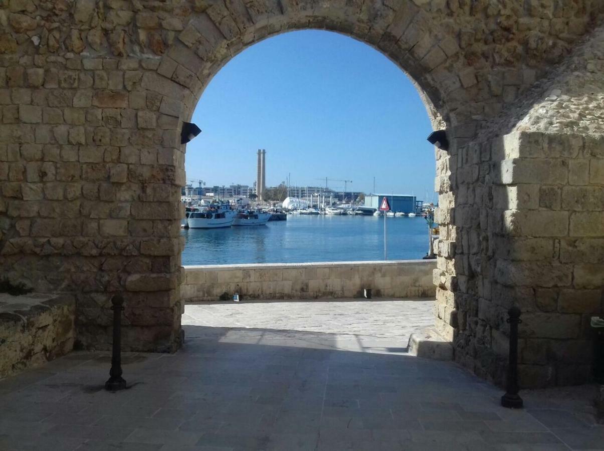 Casa Vacanze Antiche Mura E Poi โมโนโปลี ภายนอก รูปภาพ